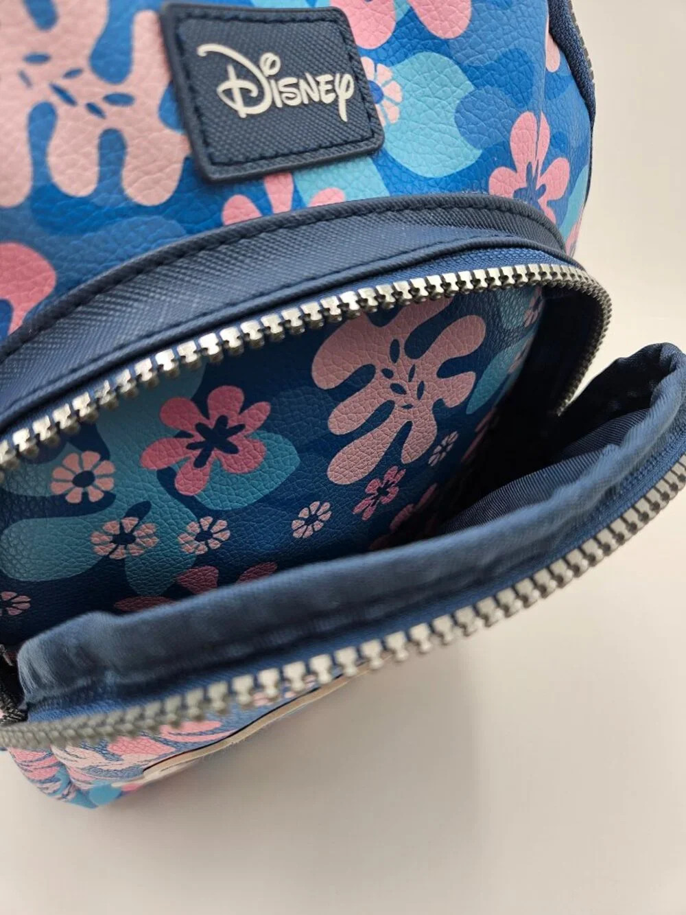 NWT Disney Lilo & Stitch Kids Backpack